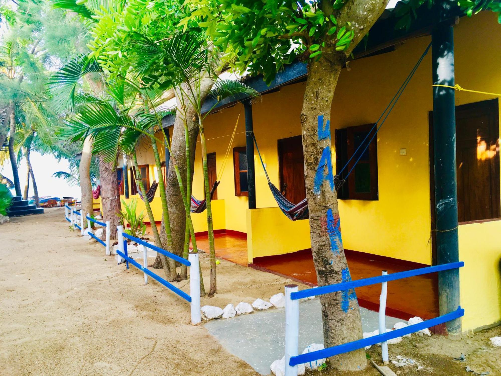Shashini Beach Resort Arugam Bay Exterior photo